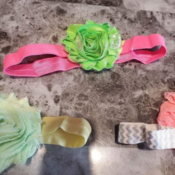 9 single flower Baby Headbands - Picture 4 of 4